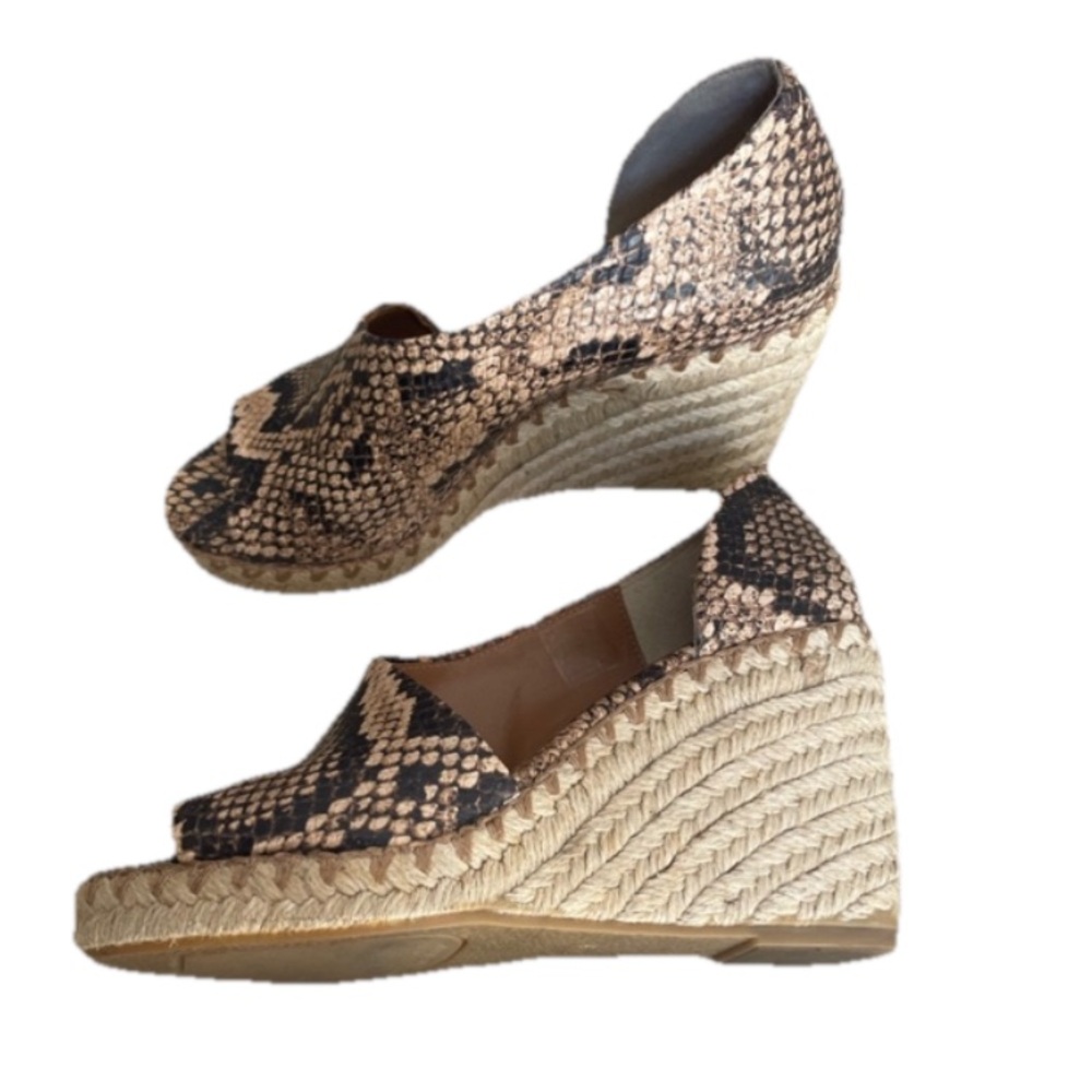 Vince Sonora Timber Snakeskin Embossed
Peep Toe Espadrille Wedge Sandals size 5
